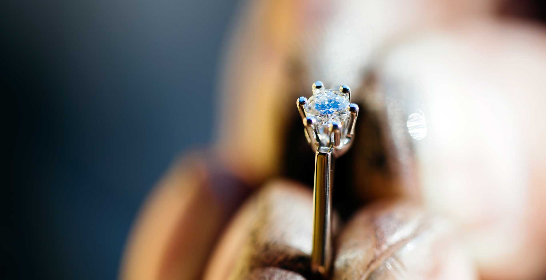 Ein Symbol der Liebe: Ihr Verlobungsring als Ausdruck Ihrer Verbundenheit